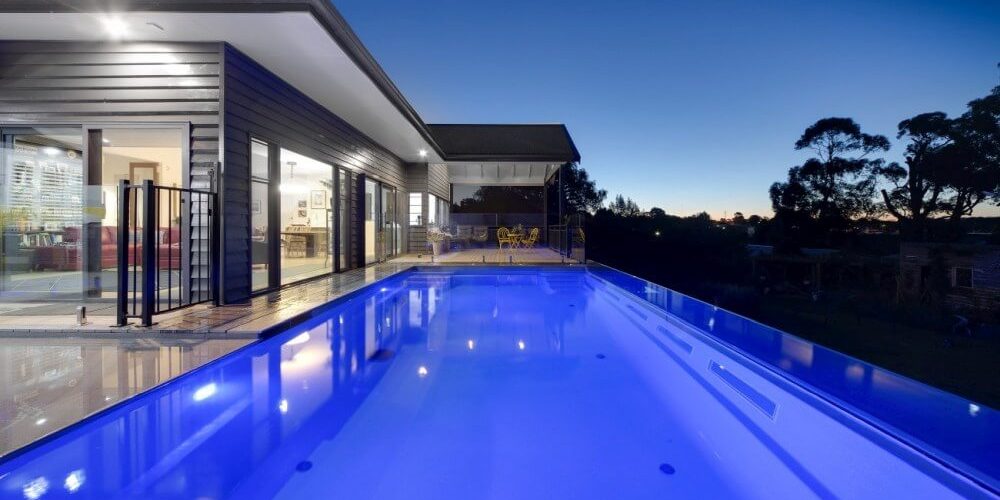 Compass-Pools-Australia-Above-Ground-Self-Cleaning-Swimming-Pool-and-Spa-with-Pool-Lights-Leongatha-1000x500